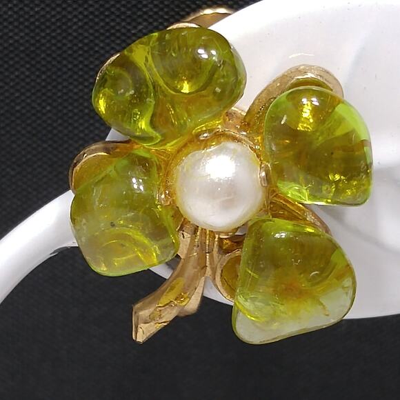 Vintage Peridot Gemstone Four Leaf Clover Earrings, Pearls, Gold Plated, 1950s - Picture 3 of 10